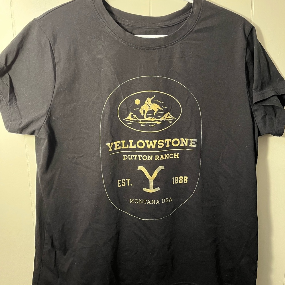 Black Yellowstone Dutton Ranch T-Shirt